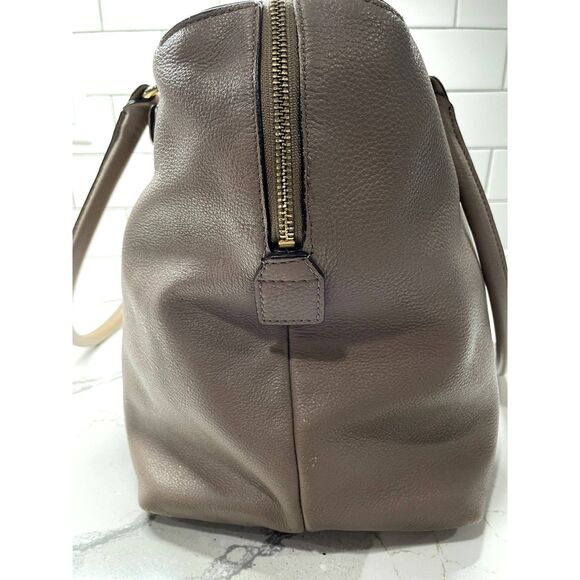 Michael Kors Luggage Hamilton Weekender Duffle, Beige Taupe - Picture 5 of 16